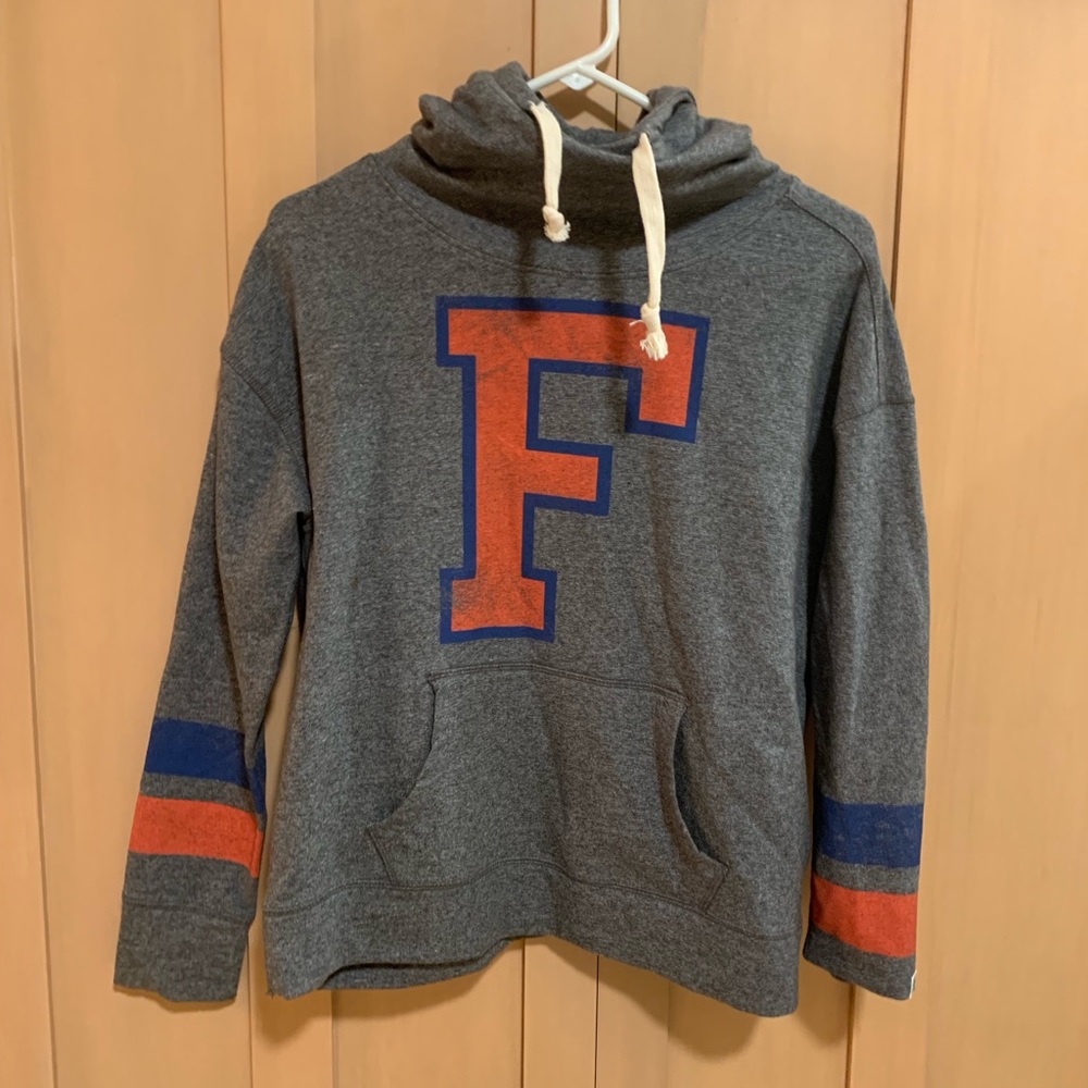 Vintage Style UF hoodie.